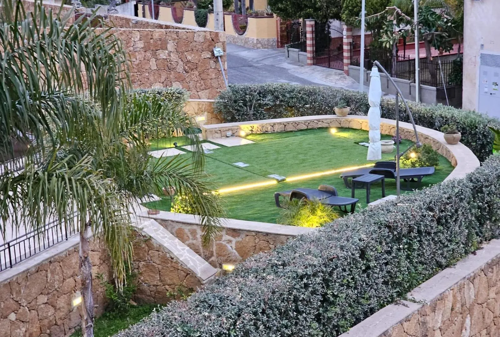 Casa Maya Brucoli