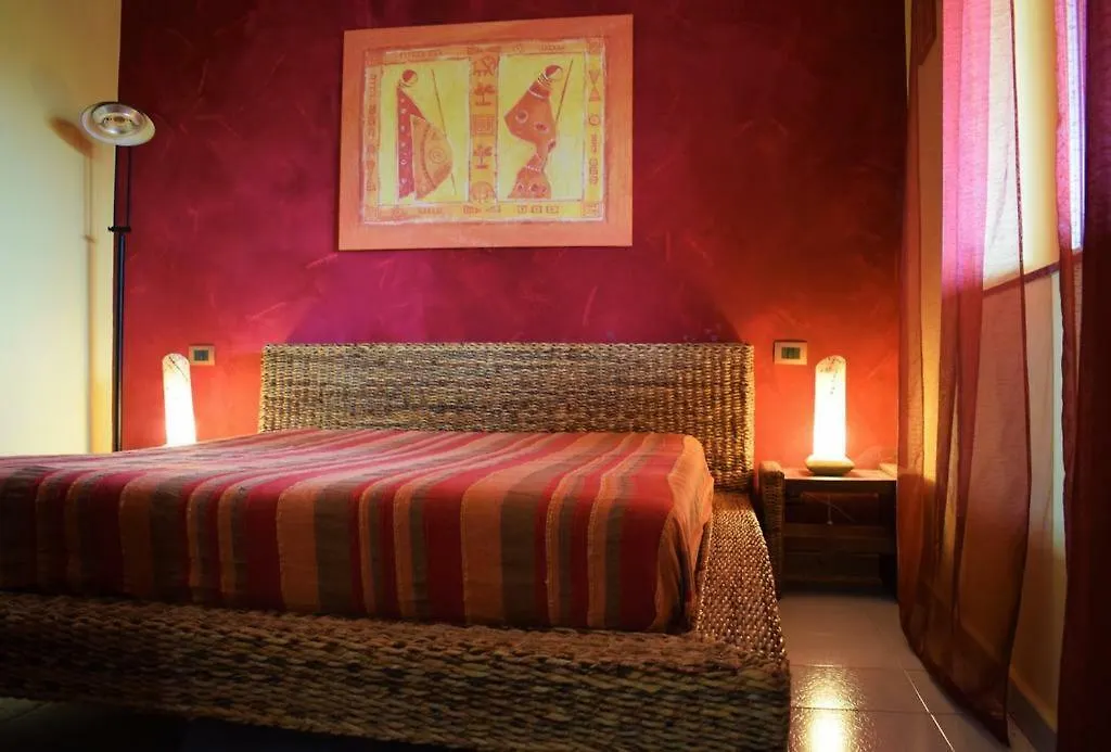 Casa Maya Brucoli